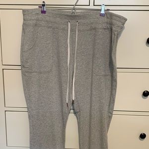 CALIA by Carrie Underwood Light Gray Joggers
